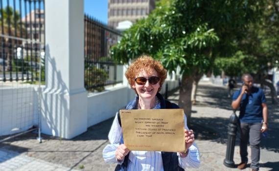 Teresa Hackett, EIFL-IP Manager outside the Houses of Parliament in Cape Town, delivering a hard copy of EIFL's written comments on the Copyright Amendment Bill.